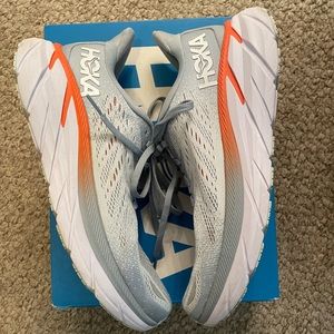 Hoka Clifton 8 (Size 8.5) Purchased June 2022
